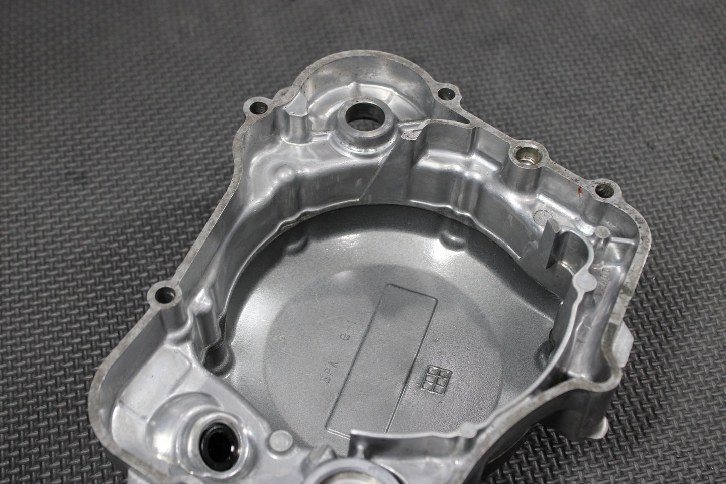 2007 02 - 07 YAMAHA YZ85 OEM RIGHT SIDE ENGINE INNER OUTER CLUTCH COVER WATERPUMP - hggarage