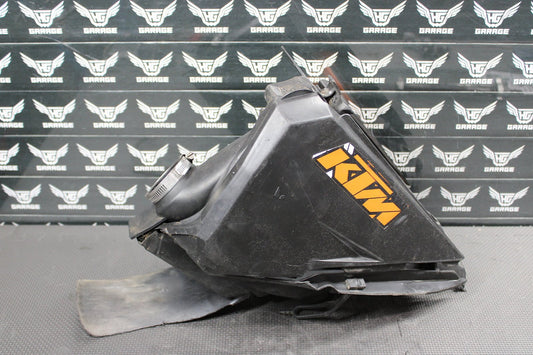 2006 KTM 85SX OEM AIRBOX INTAKE AIR CLEANER CASE 47006001051 - hggarage