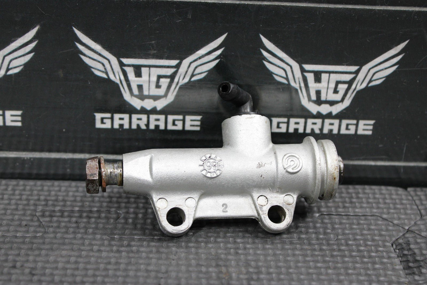 2000 KTM 250 EXC OEM BREMBO REAR BACK BRAKE MASTER CYLINDER 50313060000 - hggarage