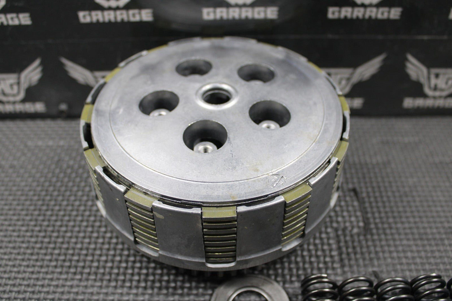 2005 00 - 07 HONDA CR125R OEM COMPLETE CLUTCH W PLATES BASKET HUB 22100 - KZ4 - L30 - hggarage