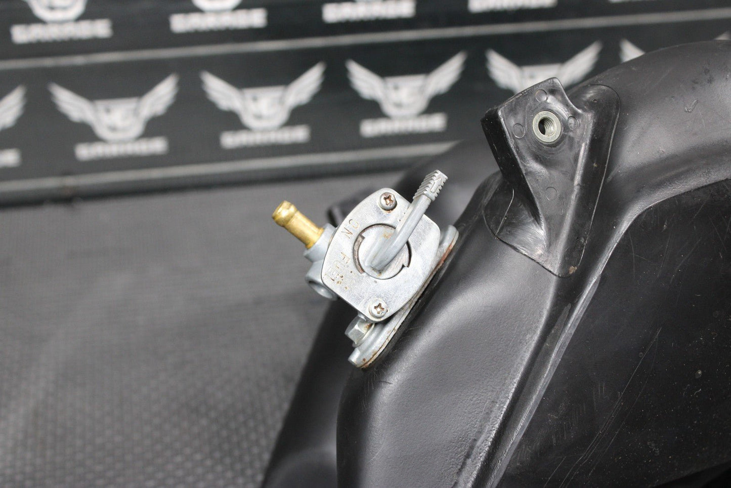 2004 KAWASAKI 02 - 22 KX65 OEM GAS TANK FUEL TANK CELL PETROL RESERVOIR - hggarage