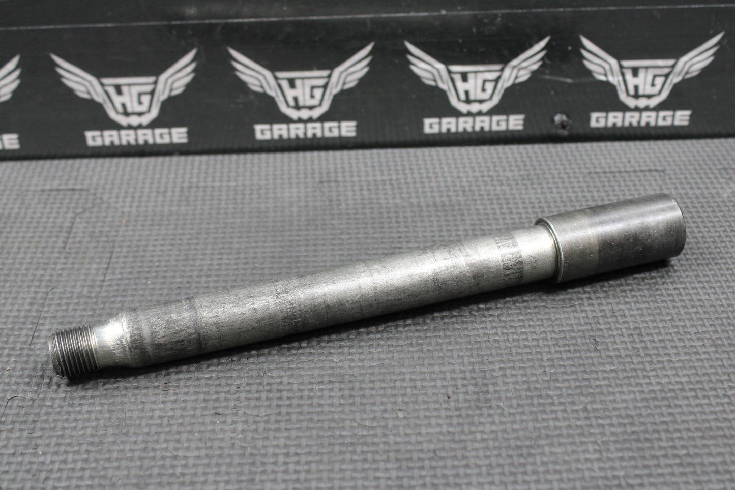 2005 HONDA CRF450R OEM FRONT WHEEL RIM AXLE PIVOT BOLT SHAFT 44301 - MEN - 000 - hggarage
