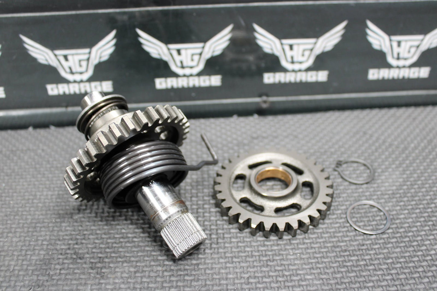 2016 Yamaha YZ450F OEM Kickstart Kick Start Shaft W Idler Gear 2S2 - 15601 - 00 - 00 - hggarage