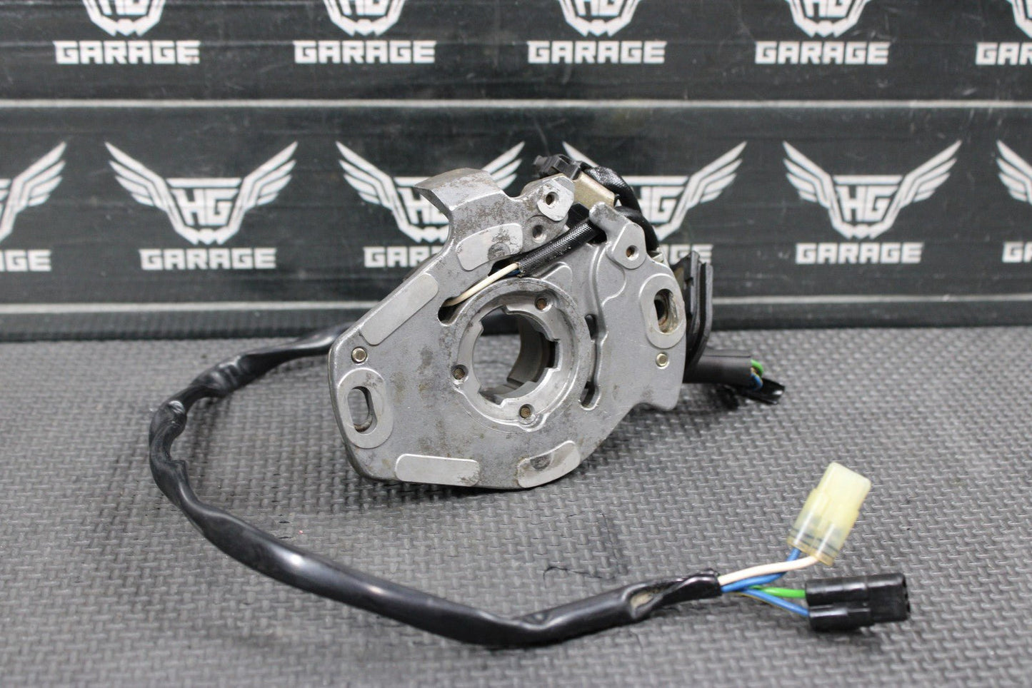1998 HONDA CR125R OEM STATOR MAGNETO ROTOR FLYWHEEL 31100 - KZ4 - J02 - hggarage