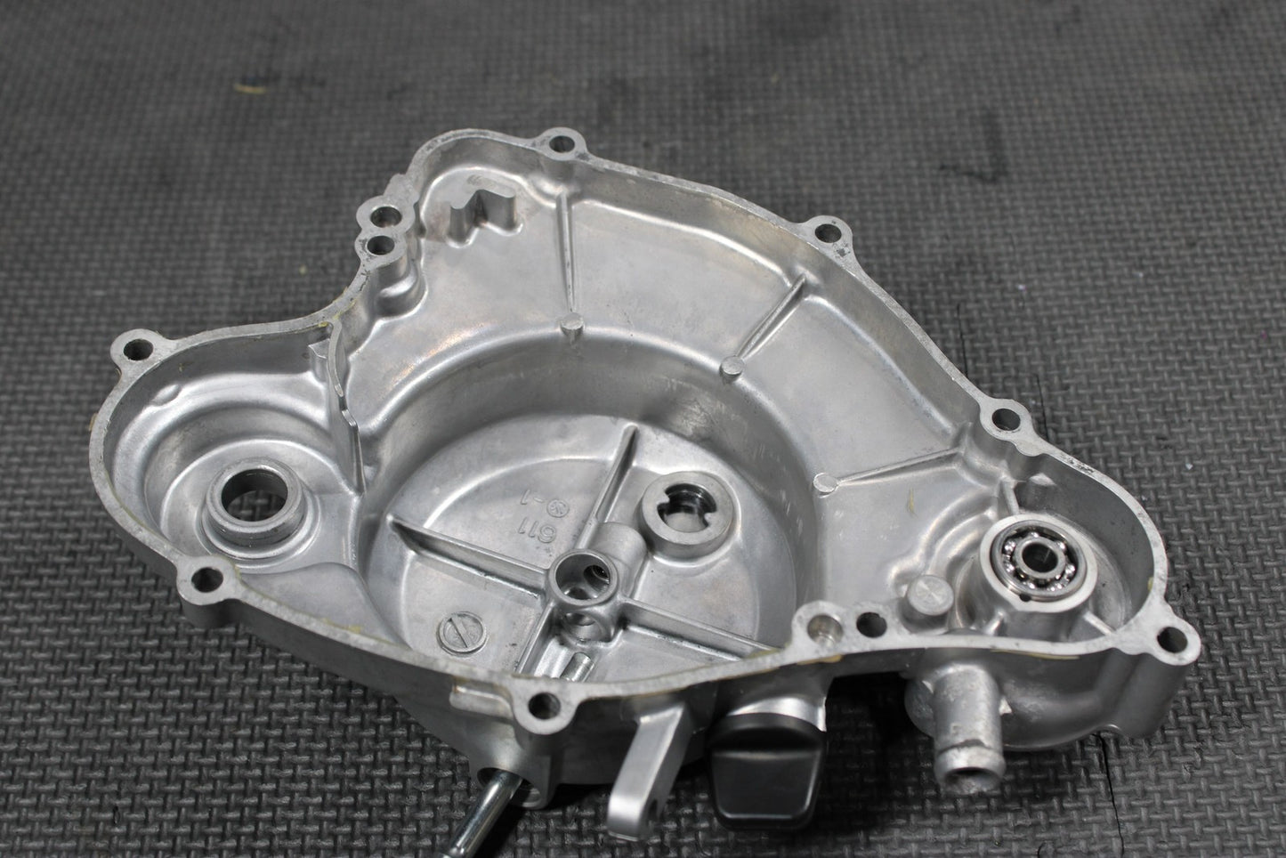 2004 KAWASAKI 00 - 05 KX65 OEM ENGINE MOTOR RIGHT SIDE CLUTCH COVER 14032 - 1501 - hggarage