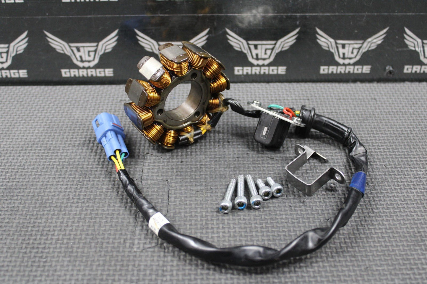 2019 SUZUKI 19 - 25 RMZ250 OEM STATOR MAGNETO GENERATOR ASSY 32101 - 46K01 NICE! - hggarage