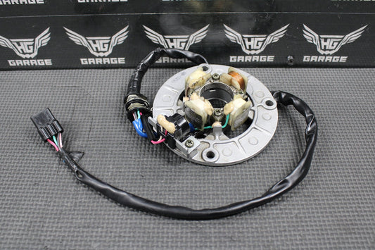 2005 YAMAHA YZ450F OEM STATOR MAGNETO GENERATOR ALTERNATOR 5XD - 85560 - 09 - 00 GOOD! - hggarage