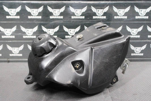 2003 KAWASAKI 02 - 22 KX65 OEM GAS TANK FUEL CELL PETROL RESERVOIR 51001 - 1676 - 6Z - hggarage