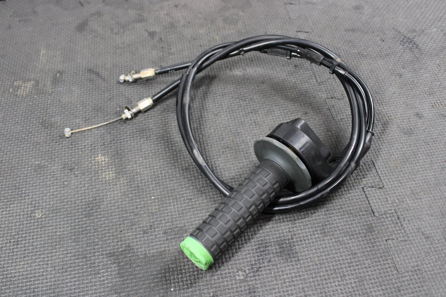 2012 KAWASAKI KX250 KX250F KX450 KX450F OEM THROTTLE CABLE LINE THROTTLE TUBE - hggarage