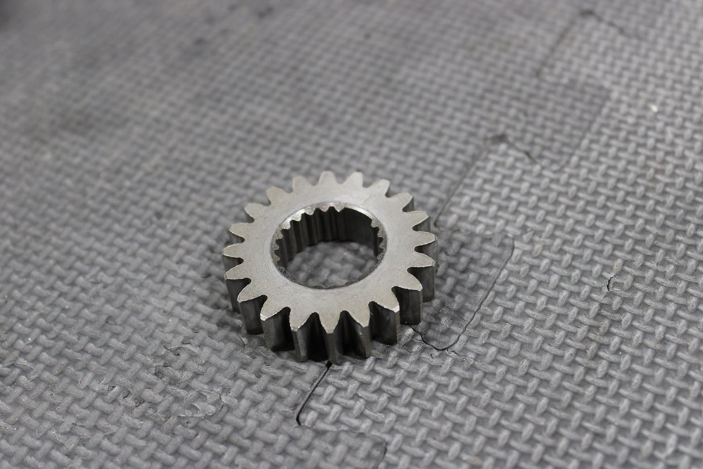 1986 HONDA OEM ENGINE PRIMARY GEAR TIMING CHAIN SPROCKET 19T 14312 - KK0 - 000 - hggarage