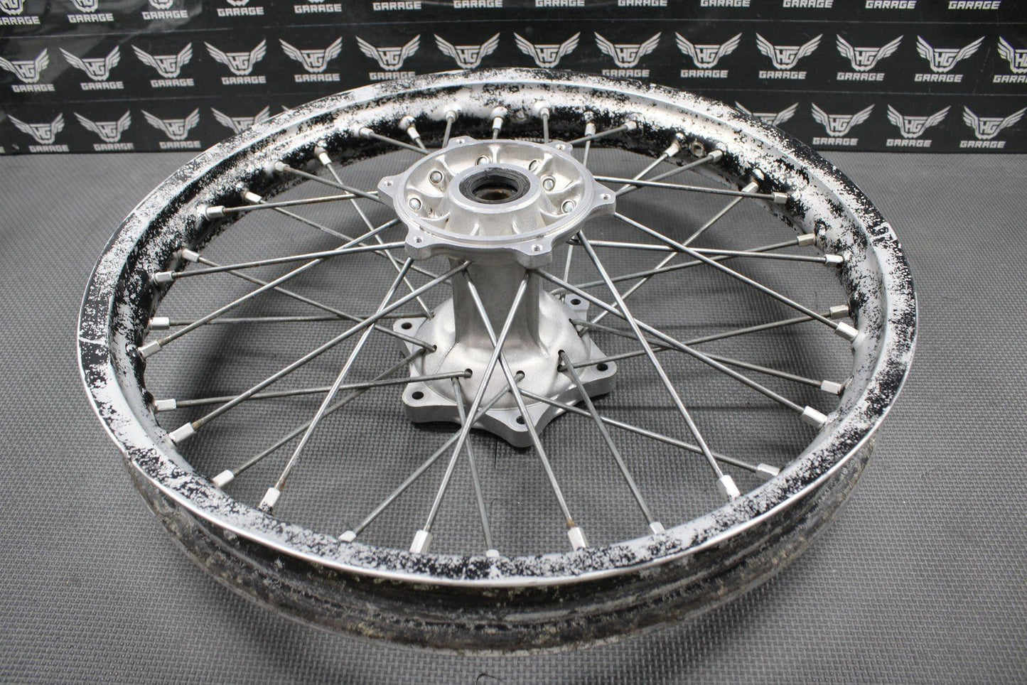 1999 SUZUKI 96 - 99 RM125 OEM 19" x 1.85" REAR BACK WHEEL RIM HUB 64111 - 43D00 - hggarage