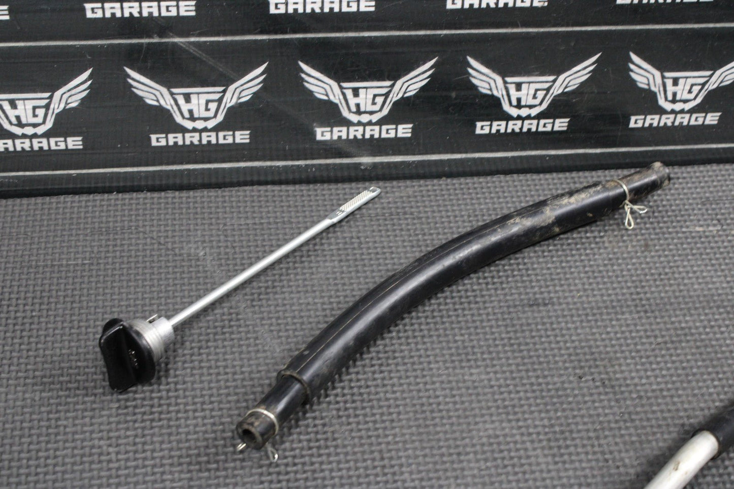 2000 SUZUKI 00 - 04 DRZ400 DRZ400E OEM ENGINE OIL TANK RH LH HOSE LINES 16470 - 29F0 - hggarage