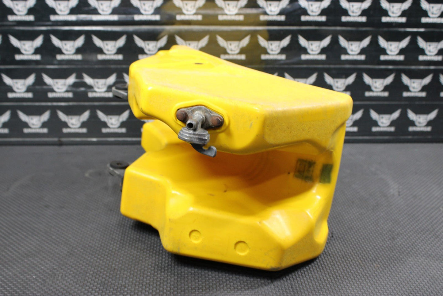 1996 SUZUKI RM250 OEM GAS FUEL TANK CELL PETROL RESERVOIR 44110 - 37E01 - 25Y - hggarage