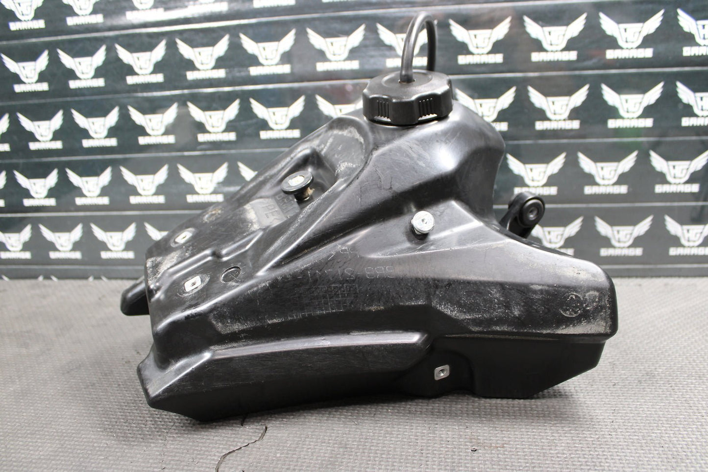 2018 YAMAHA YZ65 OEM GAS FUEL TANK CELL PETROL RESERVOIR BR8 - 24110 - 00 - 00 - hggarage