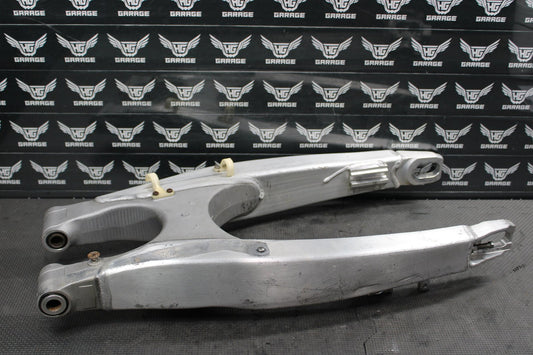 2010 YAMAHA YZ450F OEM SWINGARM SWING ARM SUSPENSION 33D - 22110 - 00 - 00 - hggarage