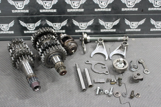 2006 Kawasaki KX450F OEM Engine Transmission Tranny Assembly Gears 13127 - 0037 - hggarage