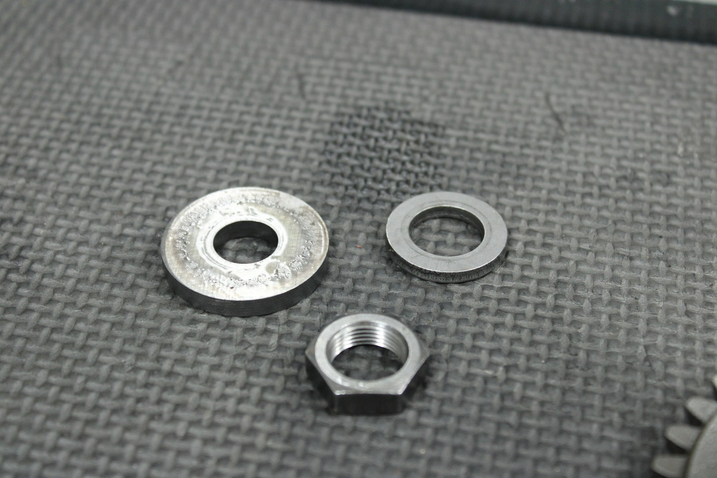 47564812