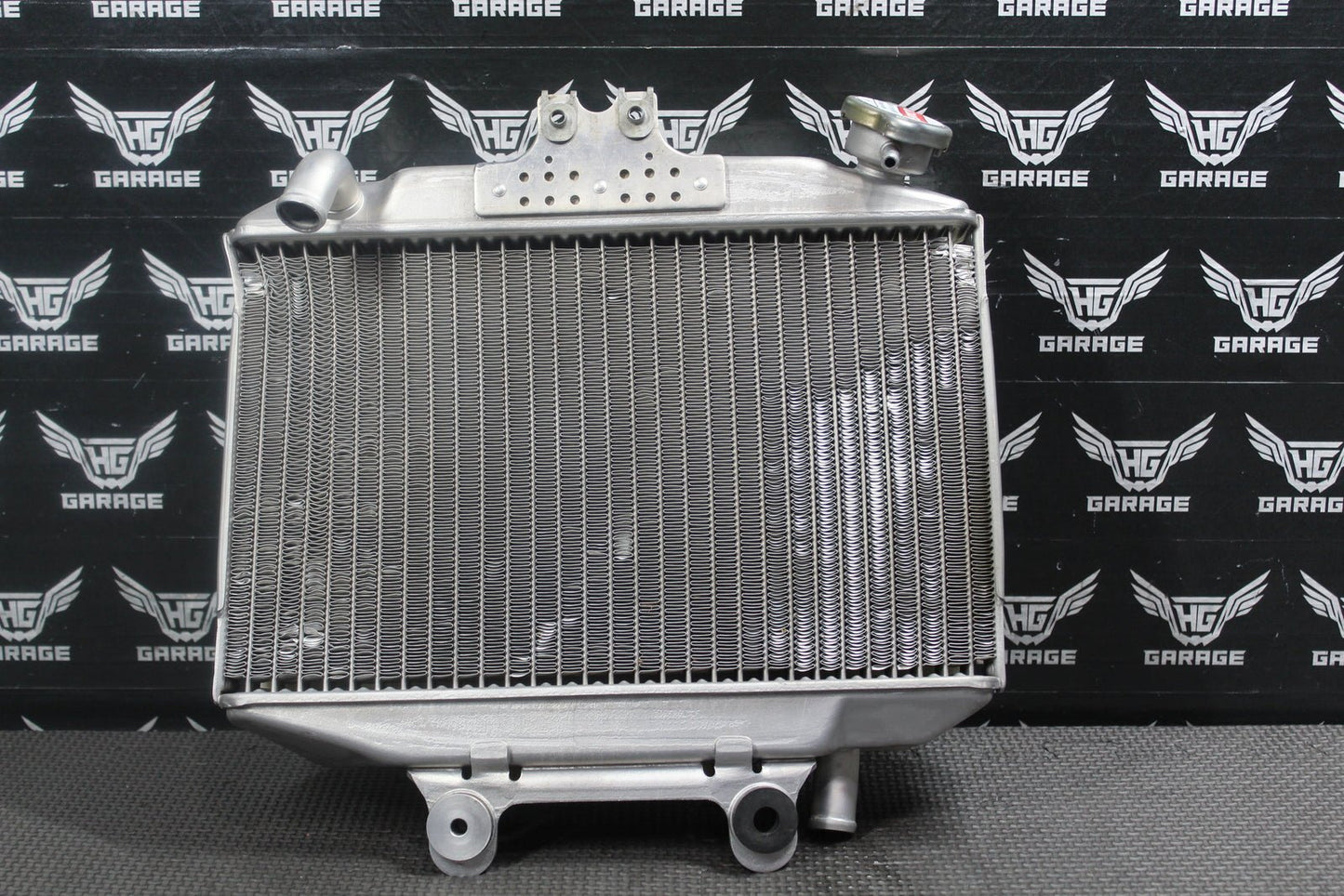 1998 Honda CR125R OEM Engine Motor Cooling Cooler Radiator 19100 - KZ4 - A70 - hggarage