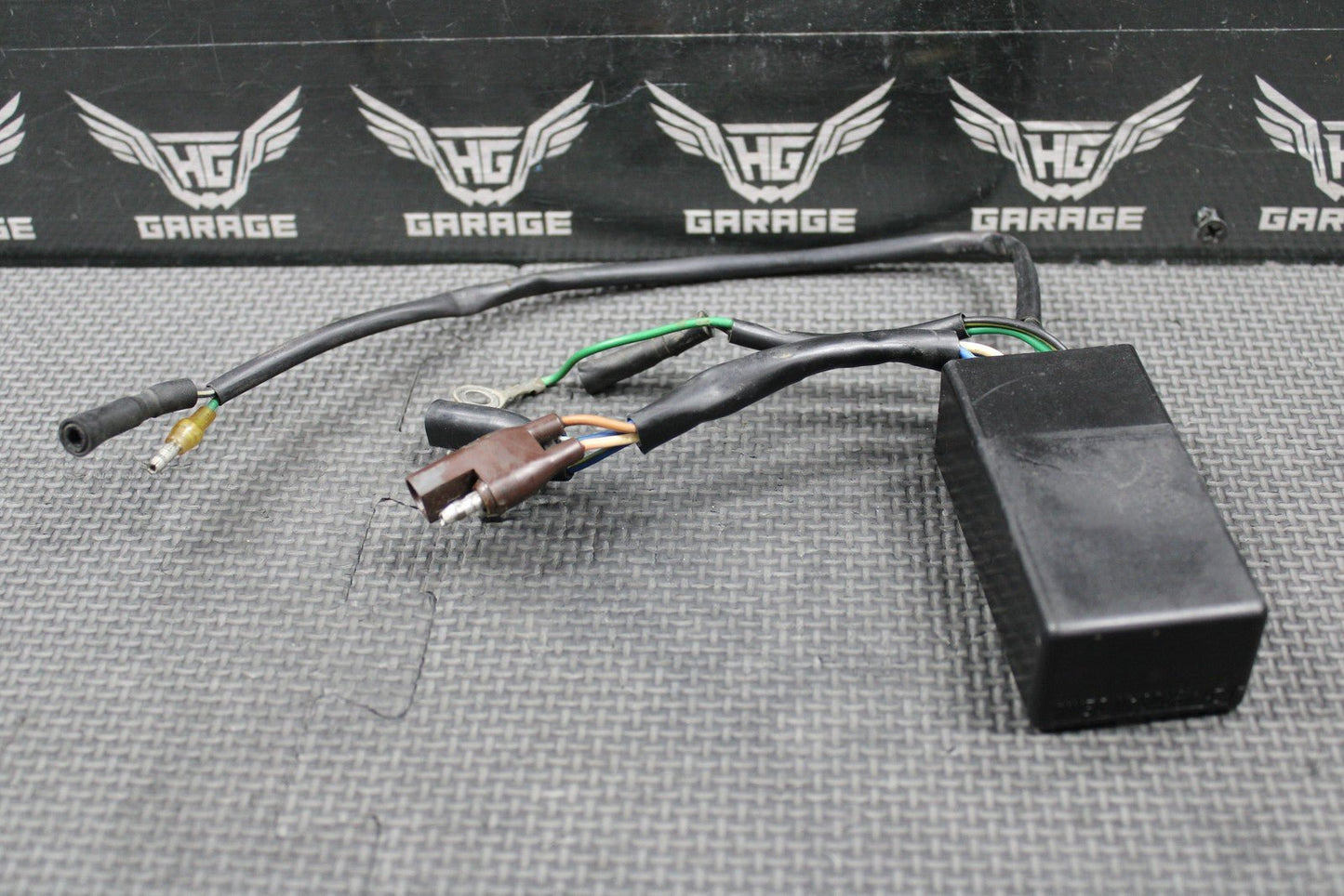 1988 HONDA CR125R OEM CDI ECU COMPUTER IGNITION UNIT BOX 30400 - KS6 - 830 NICE! - hggarage