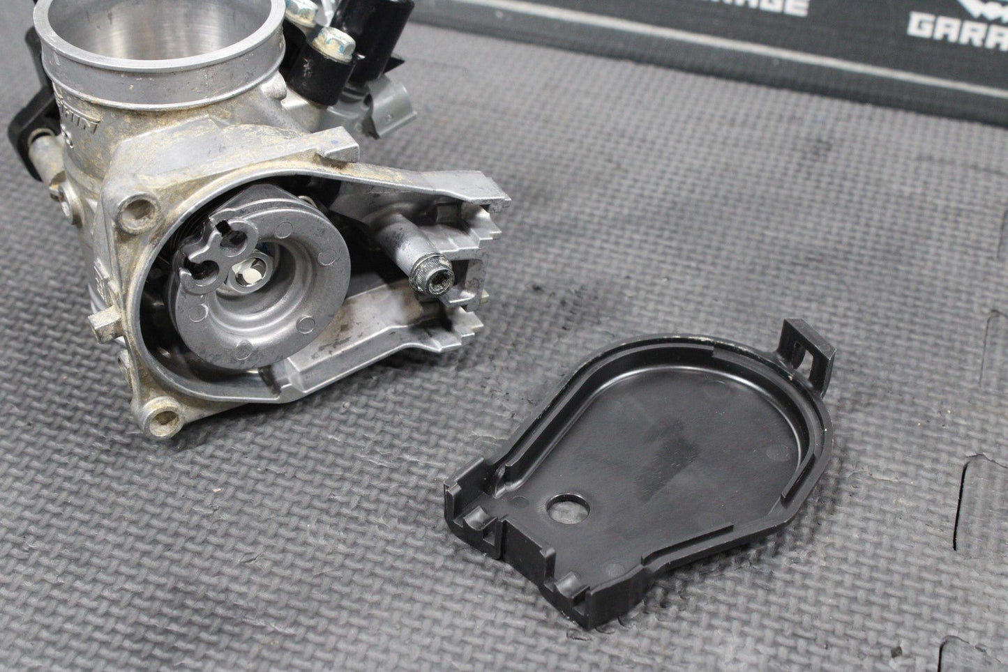 2018 HONDA CRF250R OEM KEIHIN FUEL INJECTOR THROTTLE BODY BODIES 16400 - K95 - A21 - hggarage
