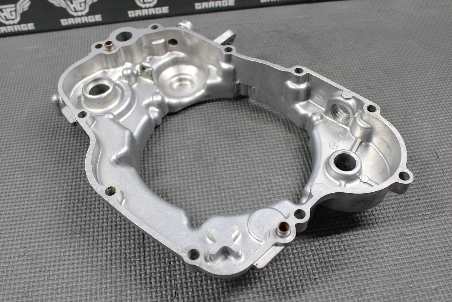 1991 KAWASAKI KX125 OEM RIGHT SIDE CRANKCASE INNER CLUTCH COVER 14032 - 1295 GOOD - hggarage