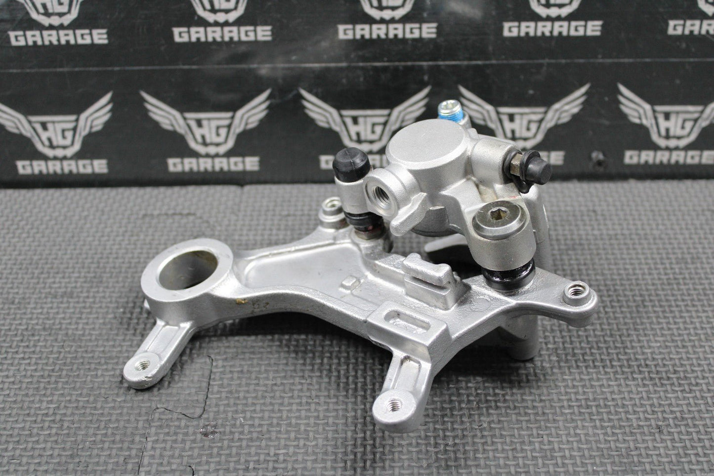 2000 2001 HONDA CR125R CR250R OEM NISSIN REAR BACK BRAKE CALIPER 43150 - KZ4 - J21 - hggarage