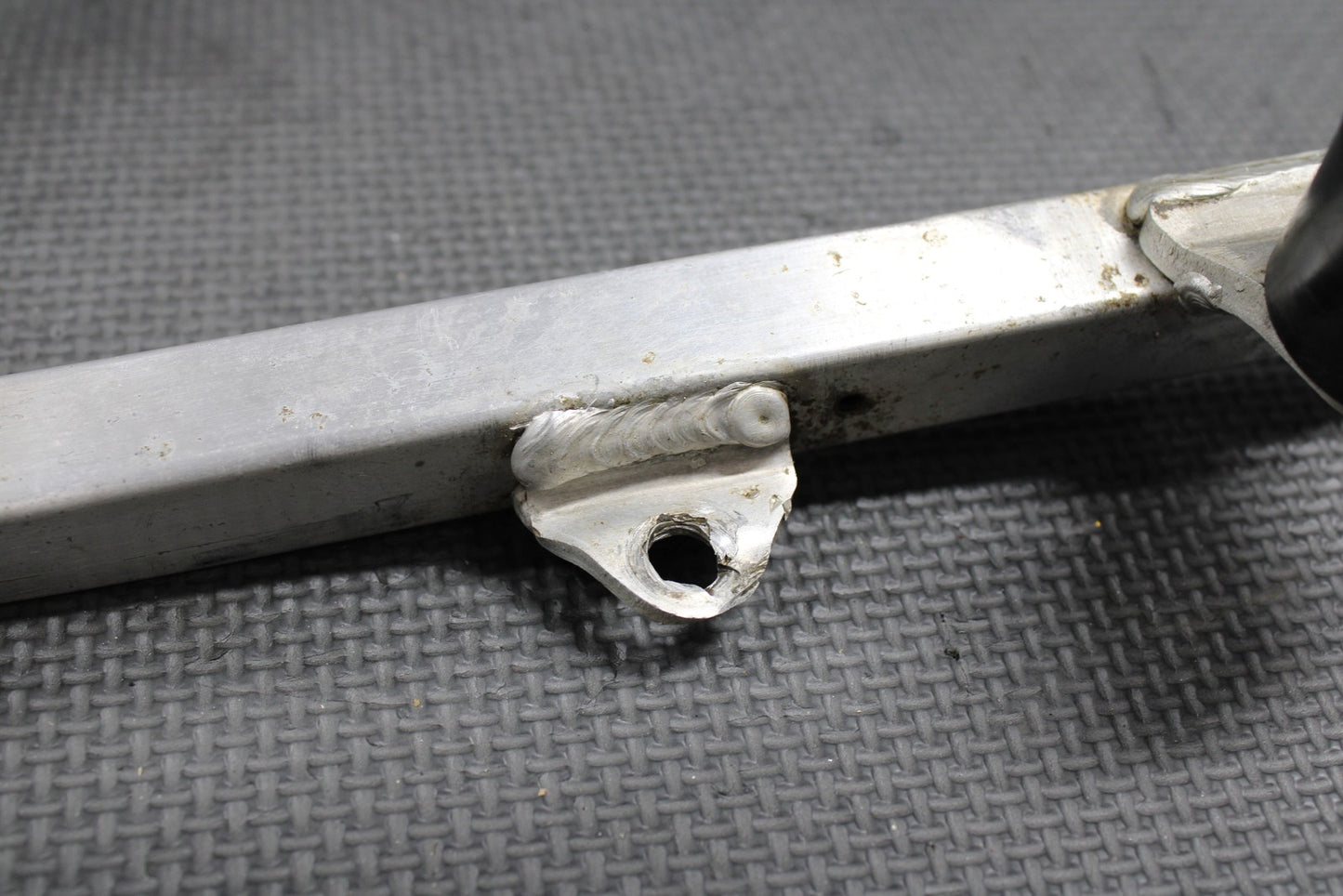 2010 2011 YAMAHA YZ250F OEM REAR BACK SUB FRAME SUBFRAME RAIL 17D - 21190 - 00 - 00 - hggarage