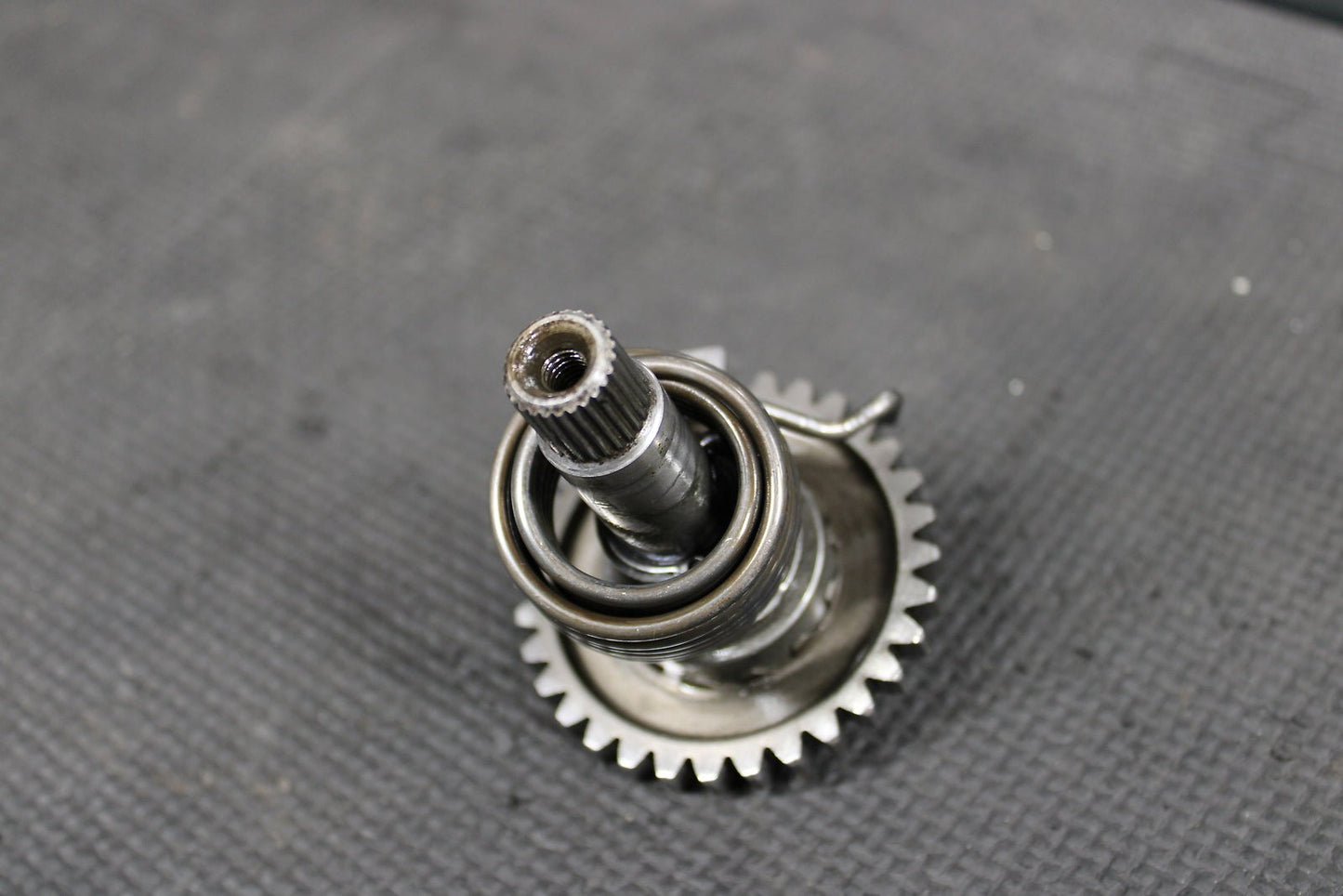 2007 KAWASAKI KX85 OEM KICKSTART KICK START SHAFT W IDLER GEAR 13066 - 1097 59051 - hggarage