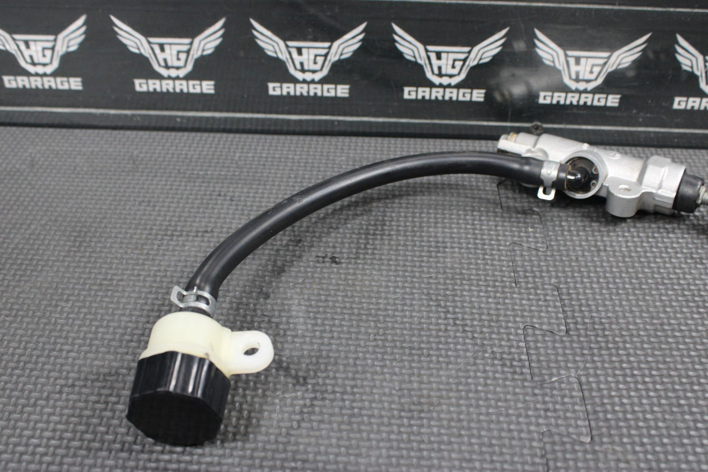 2012 KAWASAKI 01 - 22 KX85 KX100 OEM REAR BACK BRAKE MASTER CYLINDER W RESERVOIR - hggarage