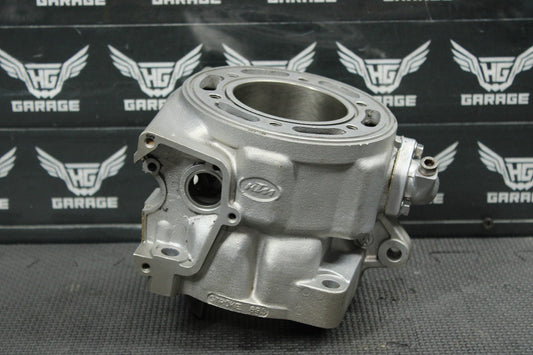 1991 KTM 250 SX OEM 67.50MM MOTOR CYLINDER JUG BARREL BORE TOP END 54630005200 - hggarage