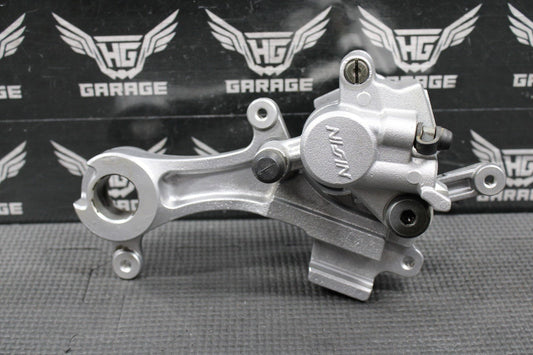 2003 2004 YAMAHA YZ125 OEM NISSIN REAR BACK BRAKE CALIPER BRACKET 5UN - 2580W - 10 - 0 - hggarage