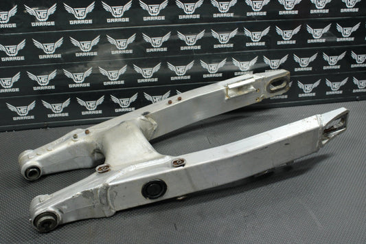 1993 Honda CR250R OEM Swingarm Swing Arm Suspension 52100 - KZ3 - 890ZA - hggarage
