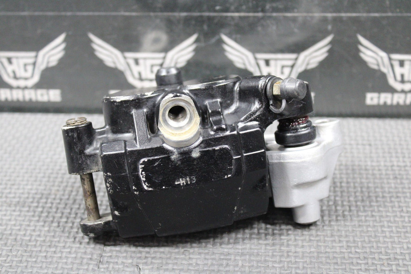1989 HONDA 88 - 89 XR250R 87 CR250R CR500R OEM FRONT BRAKE CALIPER 45100 - MN1 - 872 - hggarage
