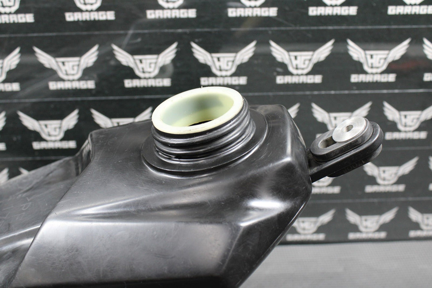 2010 10 - 13 YAMAHA YZ250F OEM GAS FUEL TANK CELL PETROL RESERVOIR 17D - 24110 - 50 - 00 - hggarage
