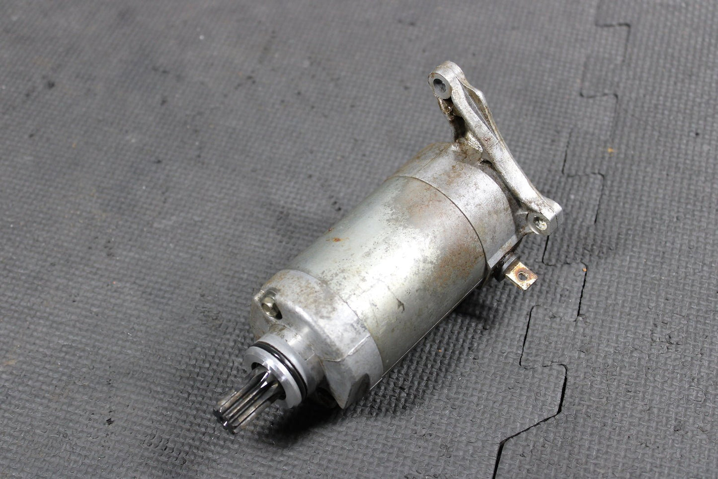 2001 YAMAHA 99 - 04 TTR225 92 - 02 XT225 OEM ENGINE STARTING STARTER MOTOR - DC 12V - hggarage