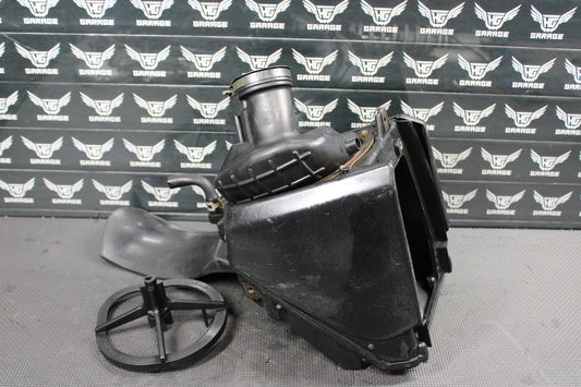 1998 YAMAHA YZ400F OEM AIRBOX AIR CLEANER FILTER INTAKE BOX 5BE - 14453 - 00 - 00 - hggarage