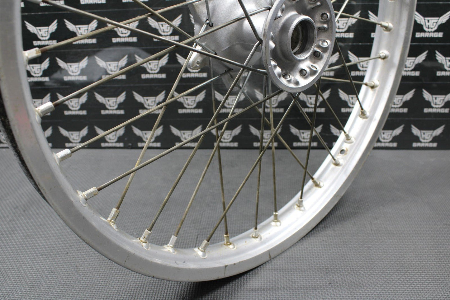 1999 SUZUKI 97 - 00 RM125 RM250 OEM 21" FRONT WHEEL RIM HUB 54111 - 36E10 55311 - 36E0 - hggarage