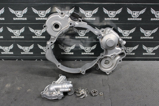1995 KAWASAKI KX125 OEM ENGINE MOTOR INNER CLUTCH COVER 14032 - 1492 - hggarage