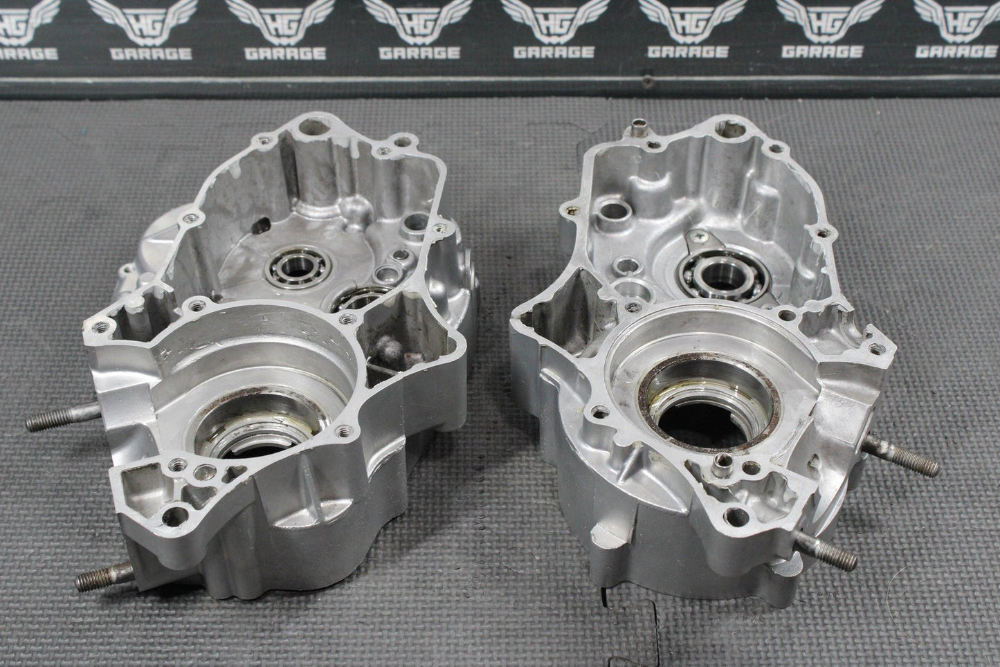 2014 KAWASAKI 08 - 22 KX100 KX85 OEM LEFT RIGHT ENGINE CRANKCASE CASES BLOCK SET - hggarage