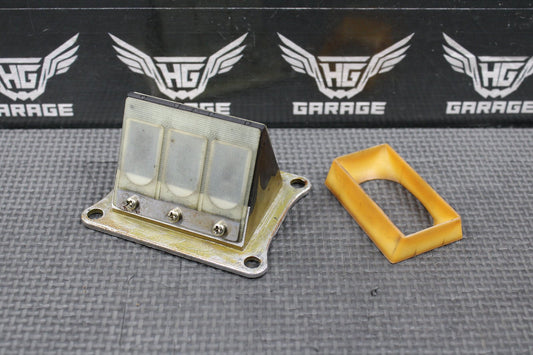1985 HONDA CR125R OEM INTAKE REED BLOCK REEDS VALVE ASSEMBLY 14100 - KA3 - 761 - hggarage