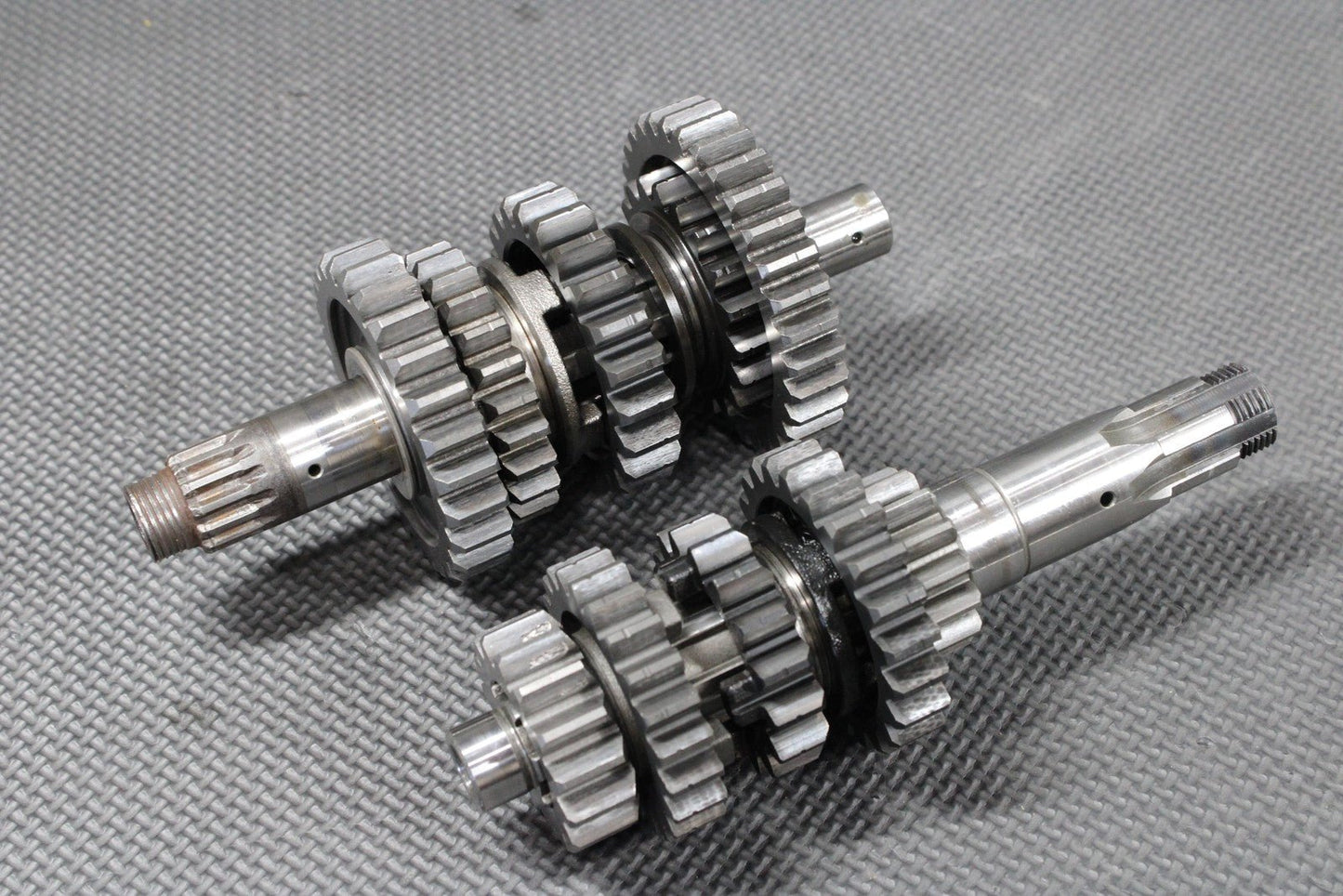 2000 SUZUKI DRZ400 DRZ400E OEM ENGINE TRANSMISSION TRANNY TRANS GEARS SHAFTS - hggarage