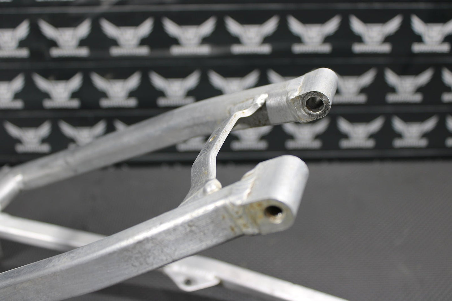 2002 YAMAHA YZ250F OEM REAR BACK SUB FRAME SUBFRAME SEAT RAIL 5SF - 21190 - 00 - 00 - hggarage