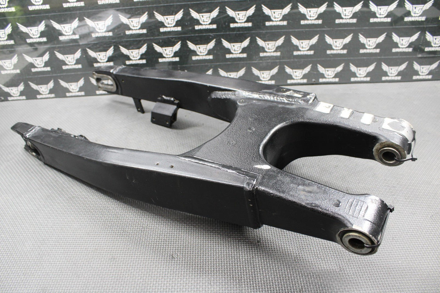2003 SUZUKI RM125 RM250 K3 OEM SWINGARM SWING ARM REAR SUSPENSION 61000 - 37F10 - hggarage