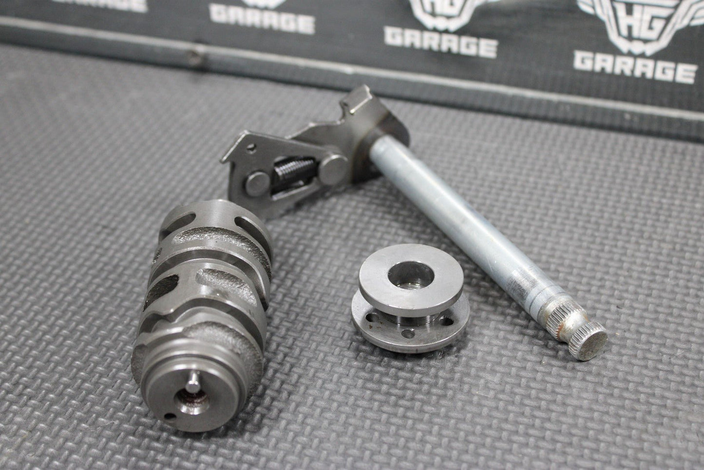 2004 00 - 04 KAWASAKI KX65 OEM ENGINE TRANSMISSION GEARS GEARBOX SHIFT SHAFT DRUM - hggarage