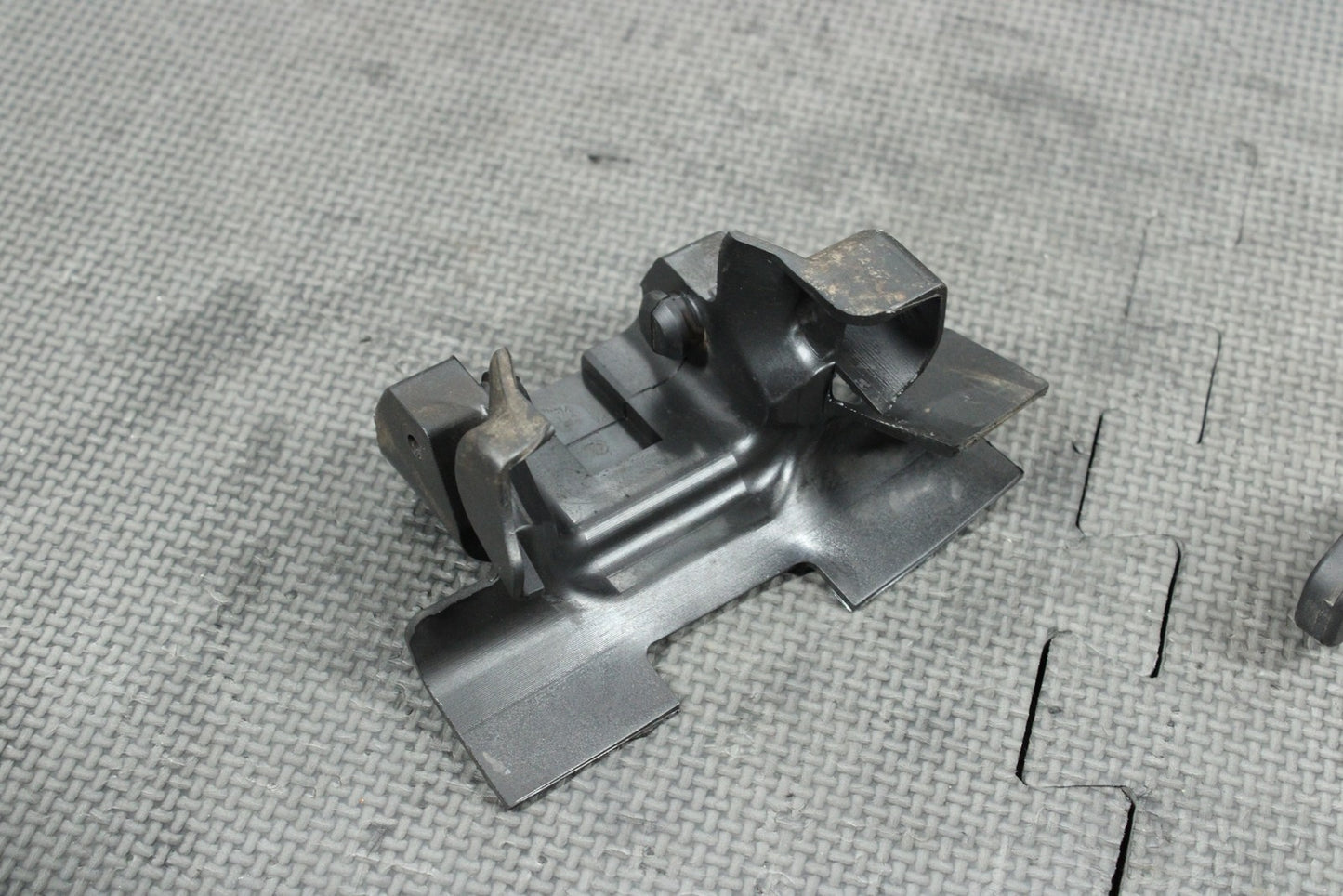 47568837