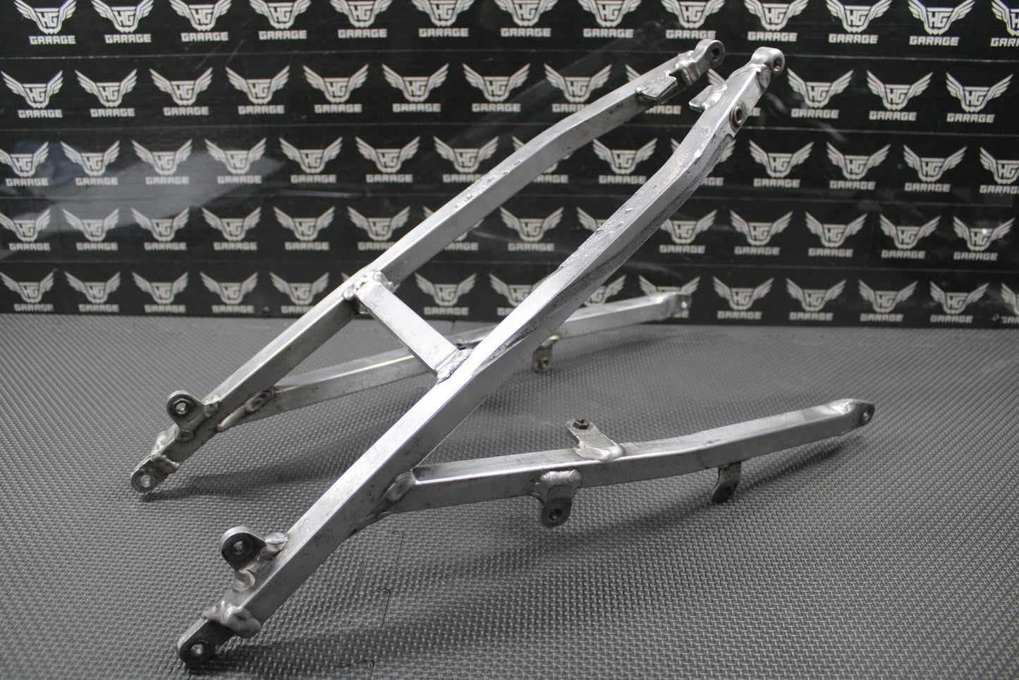 2000 2001 HONDA CR125R CR250R OEM REAR BACK SUB FRAME SUBFRAME 50200 - KZ3 - J30 - hggarage