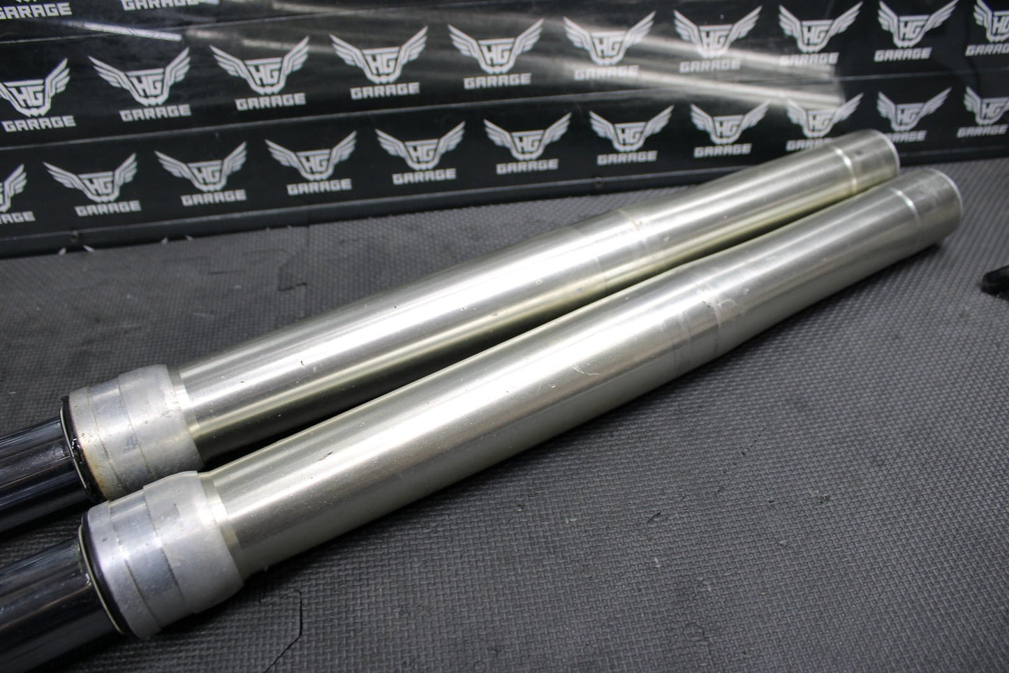 1997 Yamaha YZ125 OEM Right Left Front Suspension Forks Shocks 4XM - 23102 - L0 - 00 - hggarage