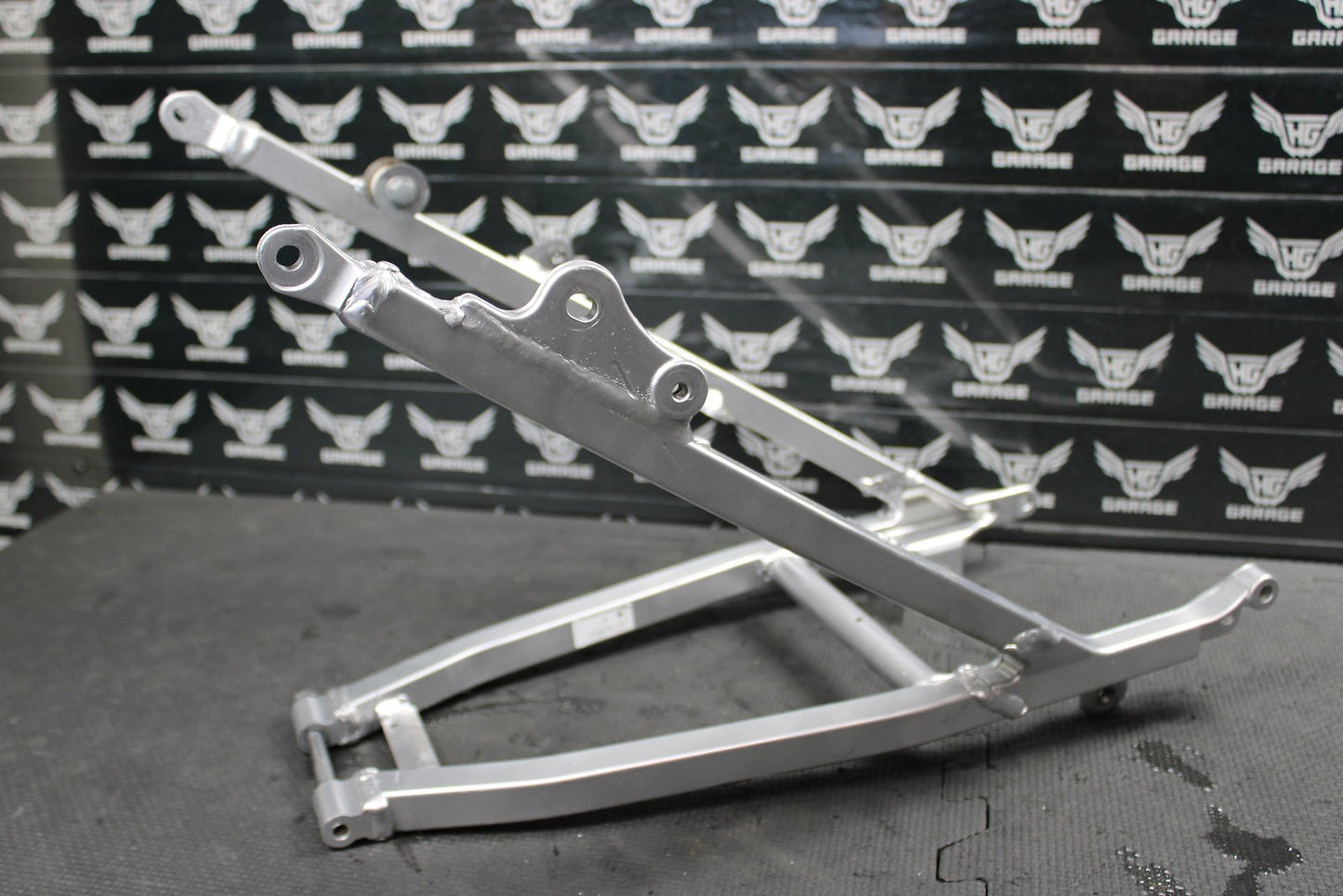 2006 Yamaha YZ250F YZ450F OEM Rear Back Sub Frame Subframe Rail 5XC - 21190 - 90 - 00 - hggarage