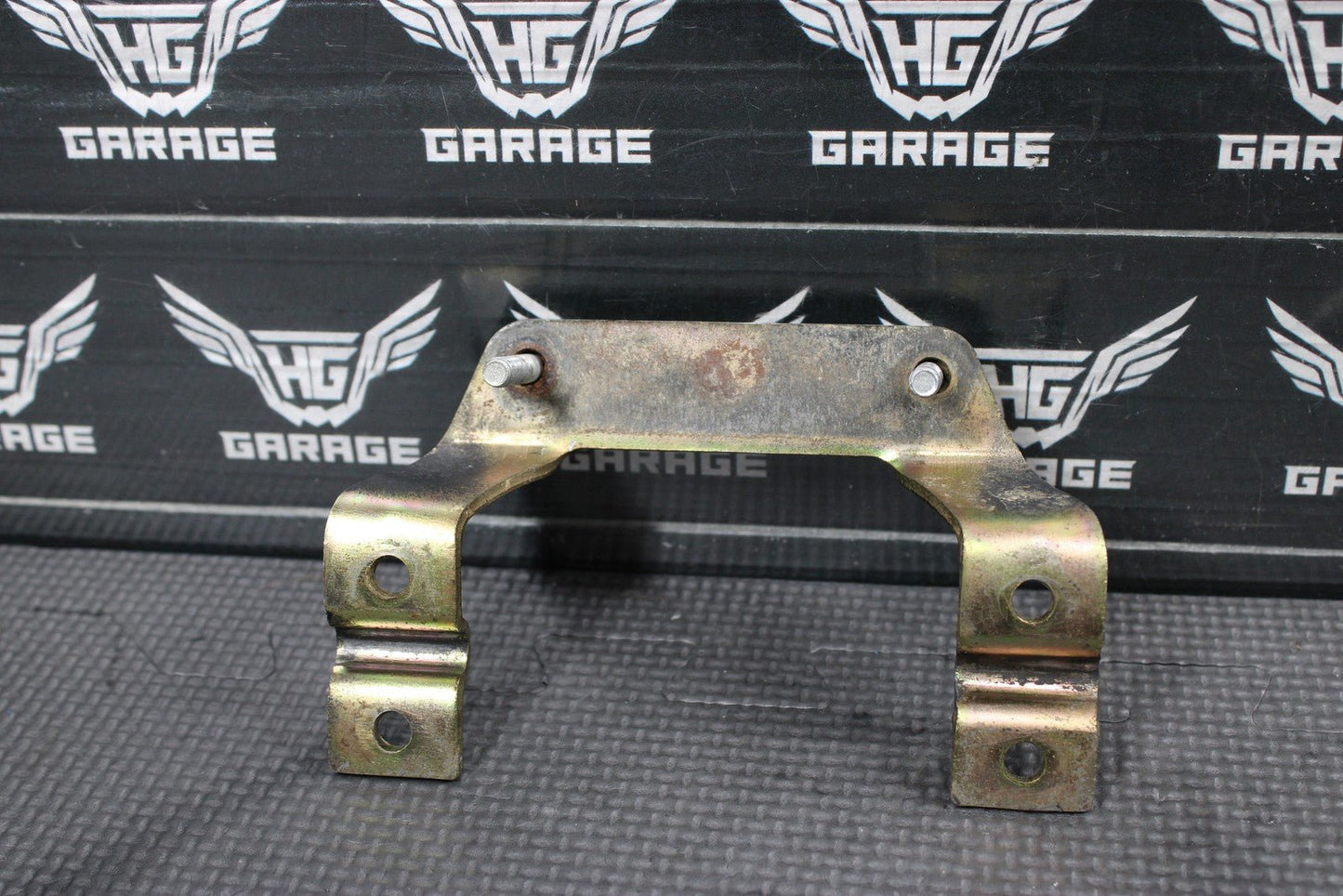 1997 YAMAHA 92 - 00 RT100 OEM SEAT SADDLE LATCH BRACKETLEVER 3UL - 24775 - 00 - 00 - hggarage