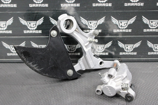 2014 KAWASAKI KX250F 04 - 18 OEM NISSIN REAR BACK BRAKE CALIPER HANGER 43080 - 0230 - hggarage